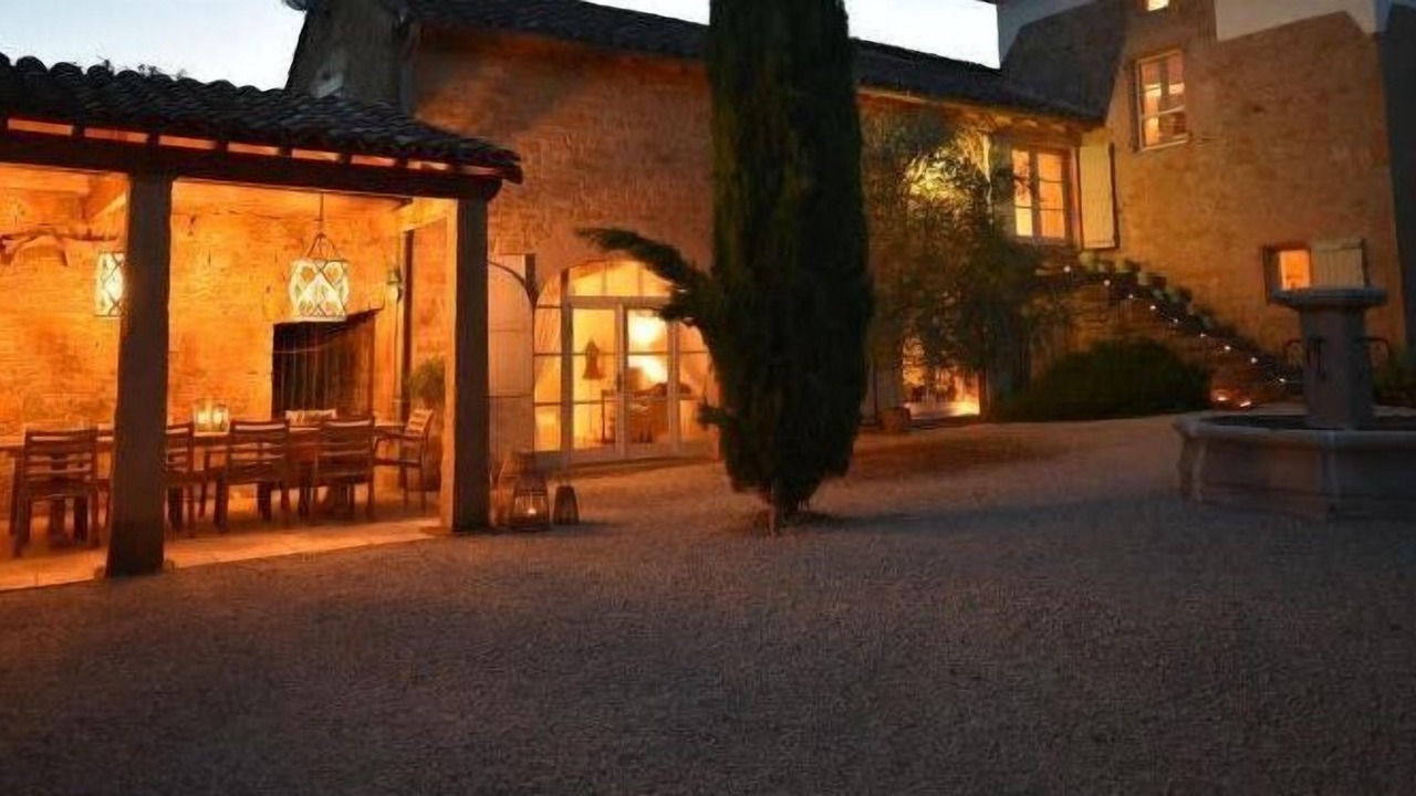 Photo of Outdoor in Villeneuve d'Aveyron