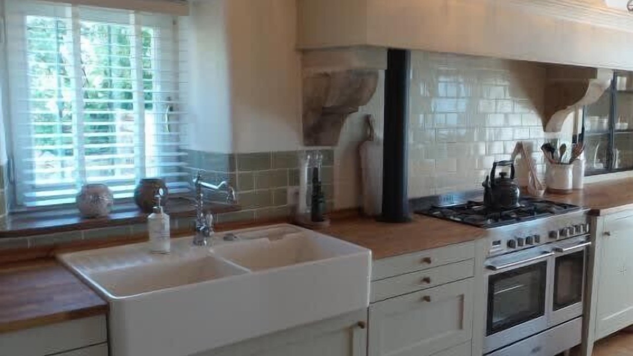 Photo of Kitchen in Villeneuve d'Aveyron