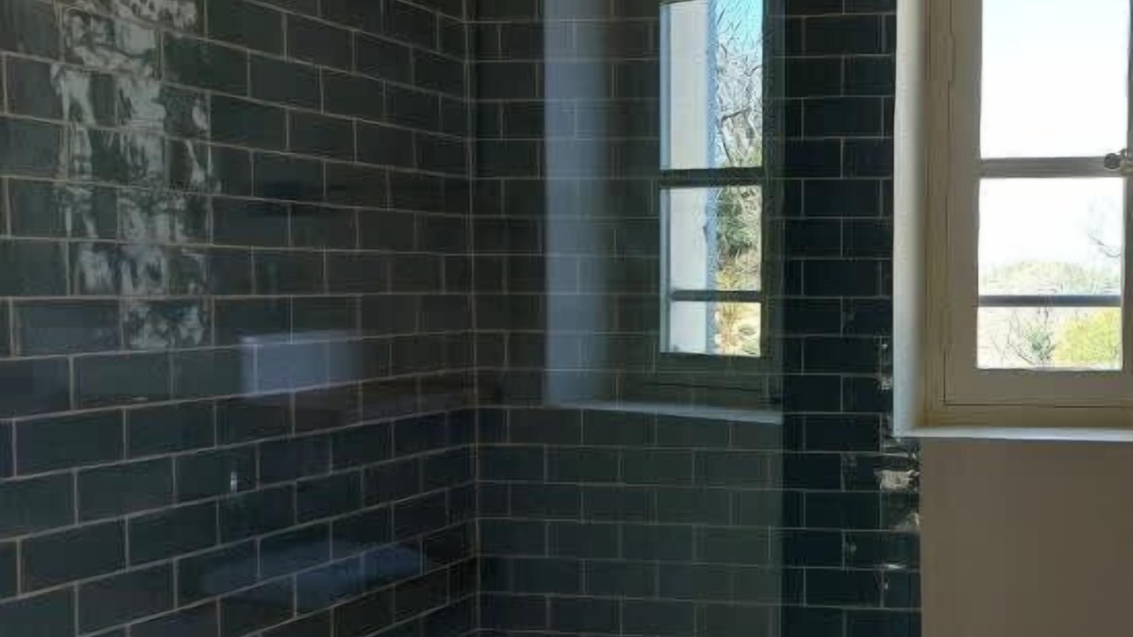 Photo of Others in Viens