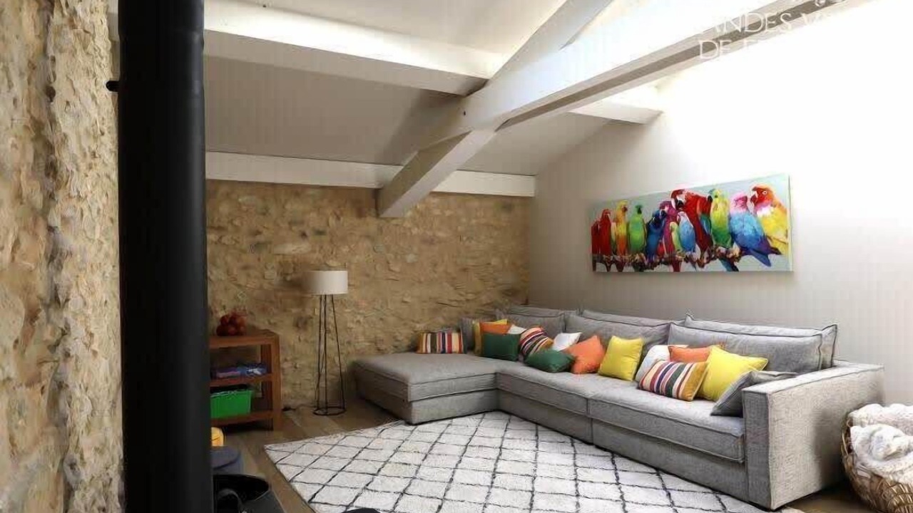 Photo of Others in Viens