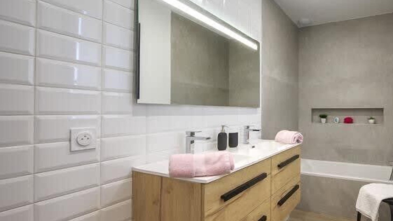 Photo of Bathroom in Barbentane