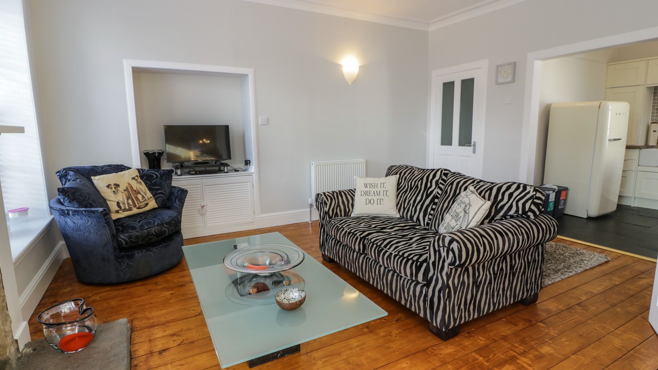 Photo of Livingroom in Airth