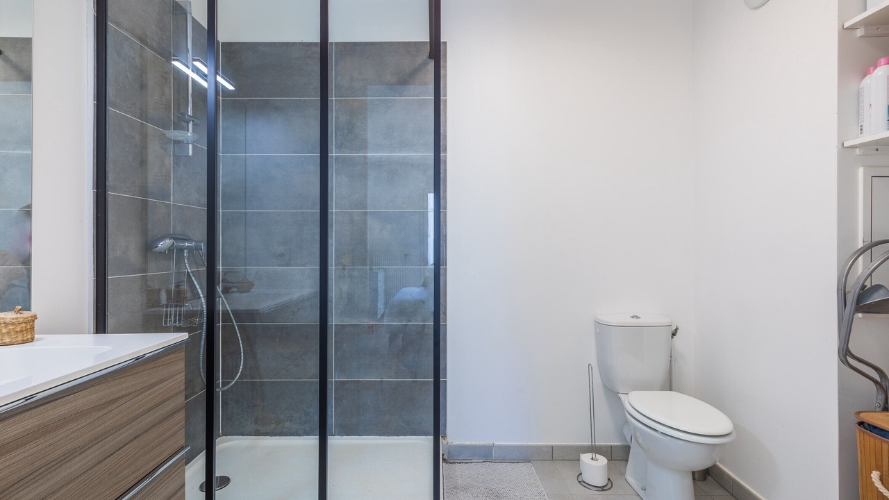 Photo of Bathroom in Saint-Denis