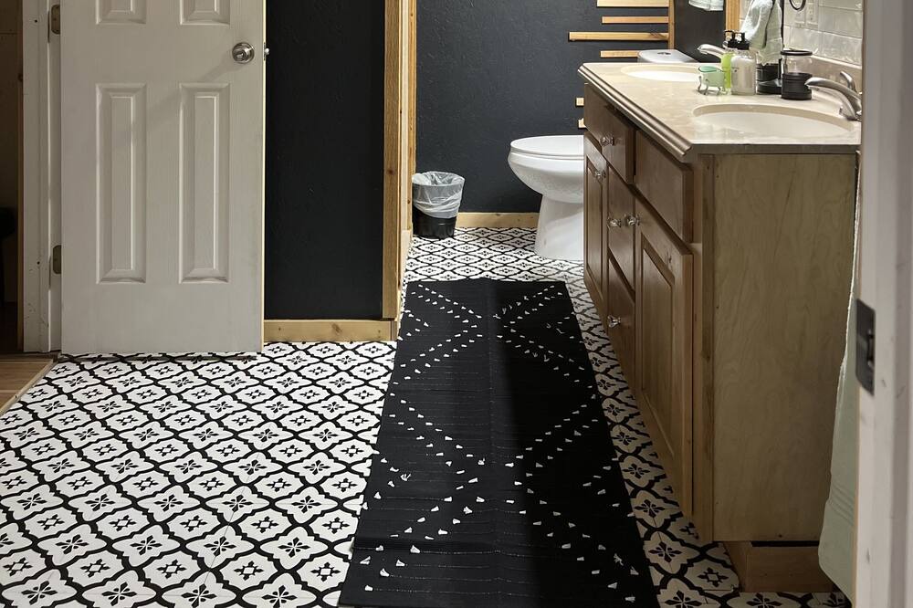 Photo of Bathroom in McGregor