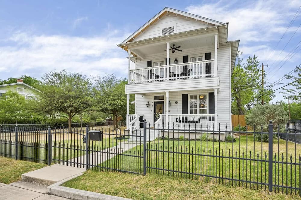 Photo of Outdoor in Eastside Promise Neighborhood