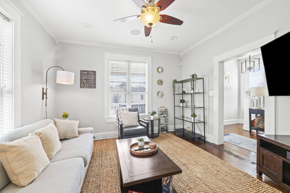Photo of Livingroom in Eastside Promise Neighborhood