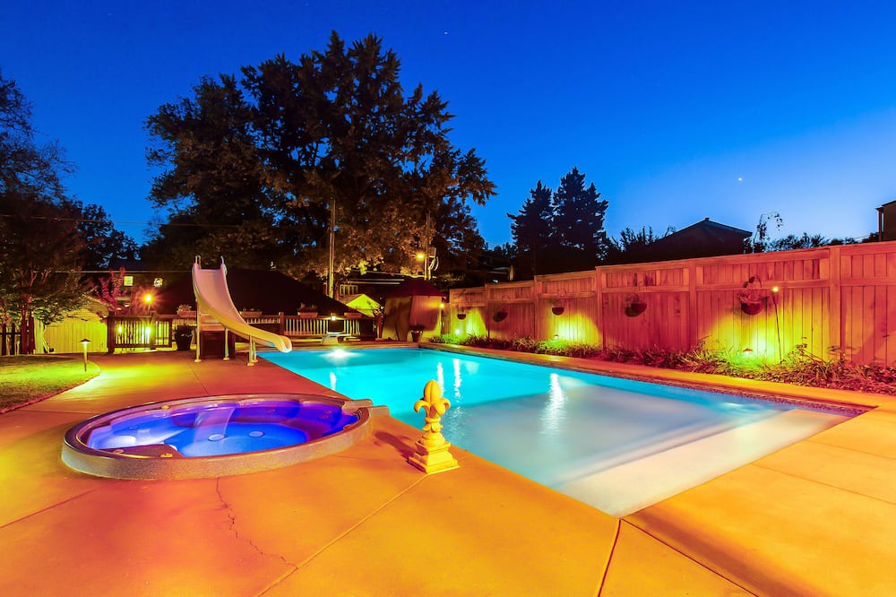 Photo of Outdoor in Cherokee Triangle