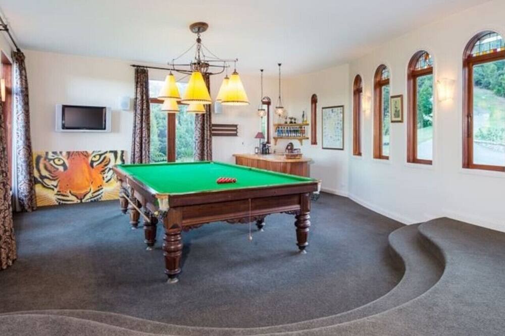 Photo of Others in Lucas Heights