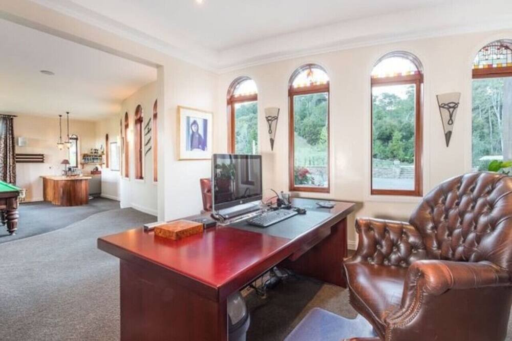 Photo of Others in Lucas Heights