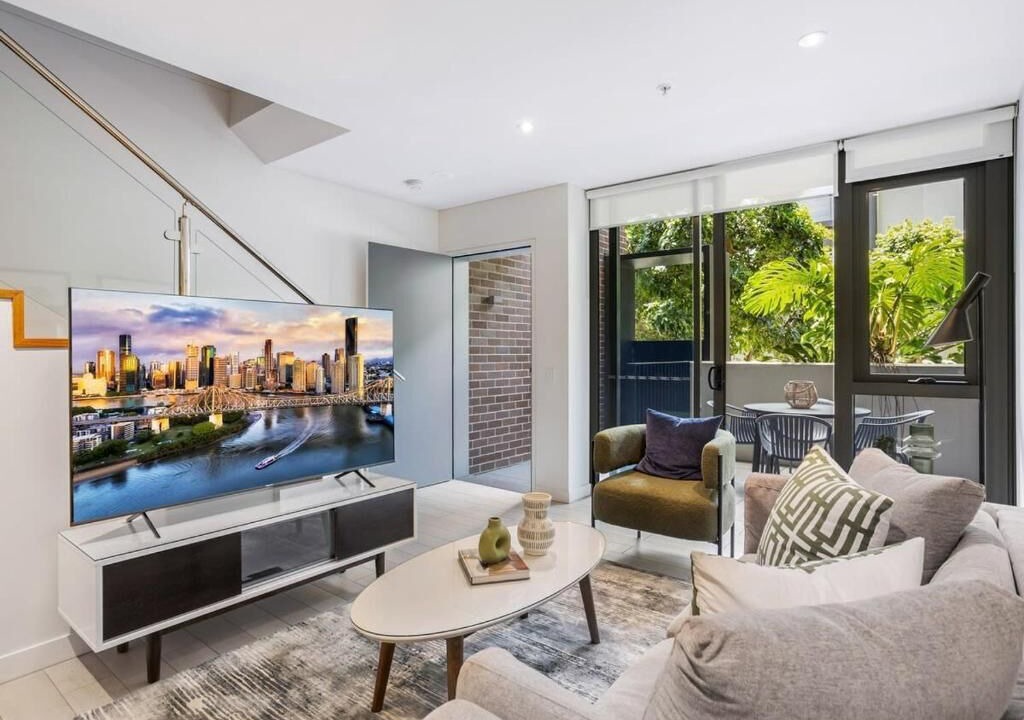 Photo of Others in Newstead