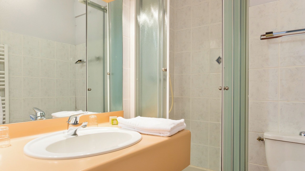 Photo of Bathroom in Mont-Dore