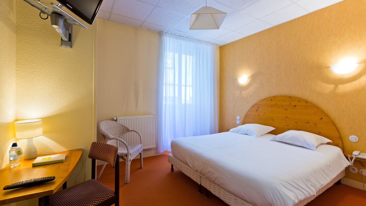 Photo of Bedroom in Mont-Dore