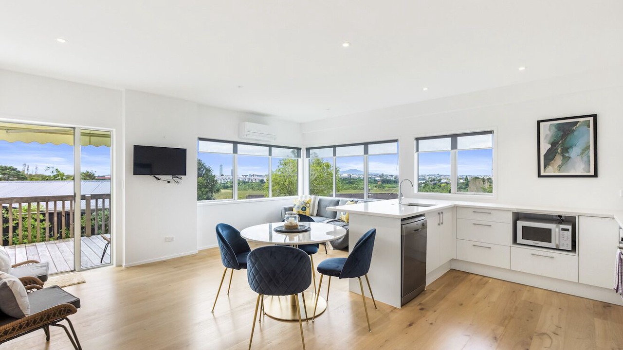 Photo of Others in Northcote