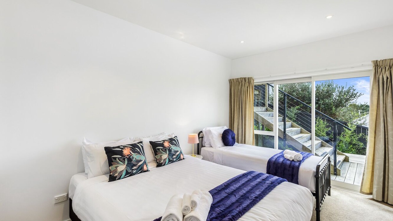 Photo of Others in Northcote