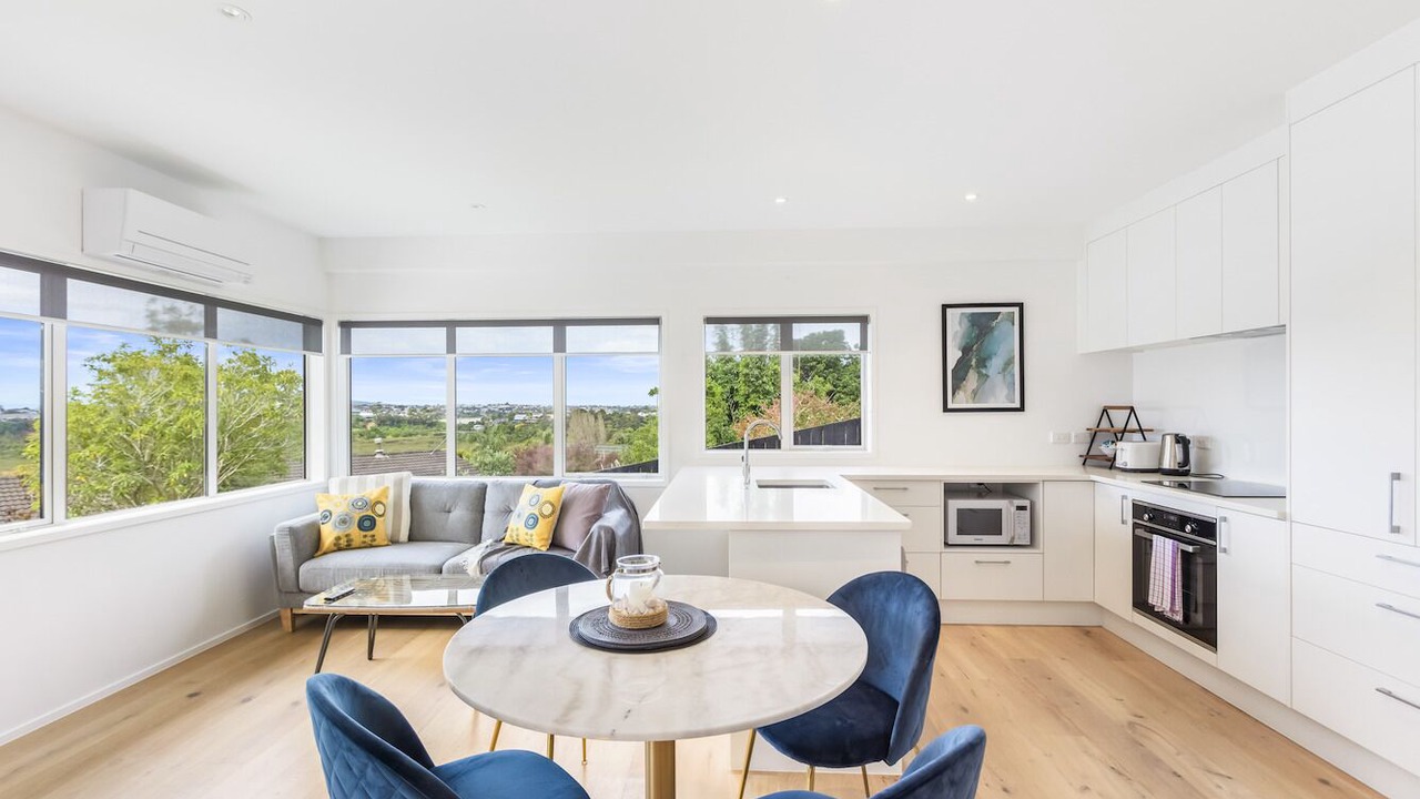 Photo of Others in Northcote