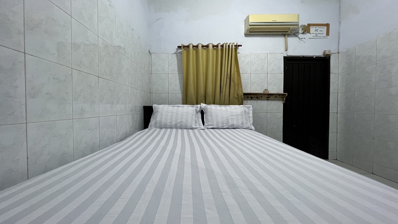 Photo of Bedroom in Lawe-lawe