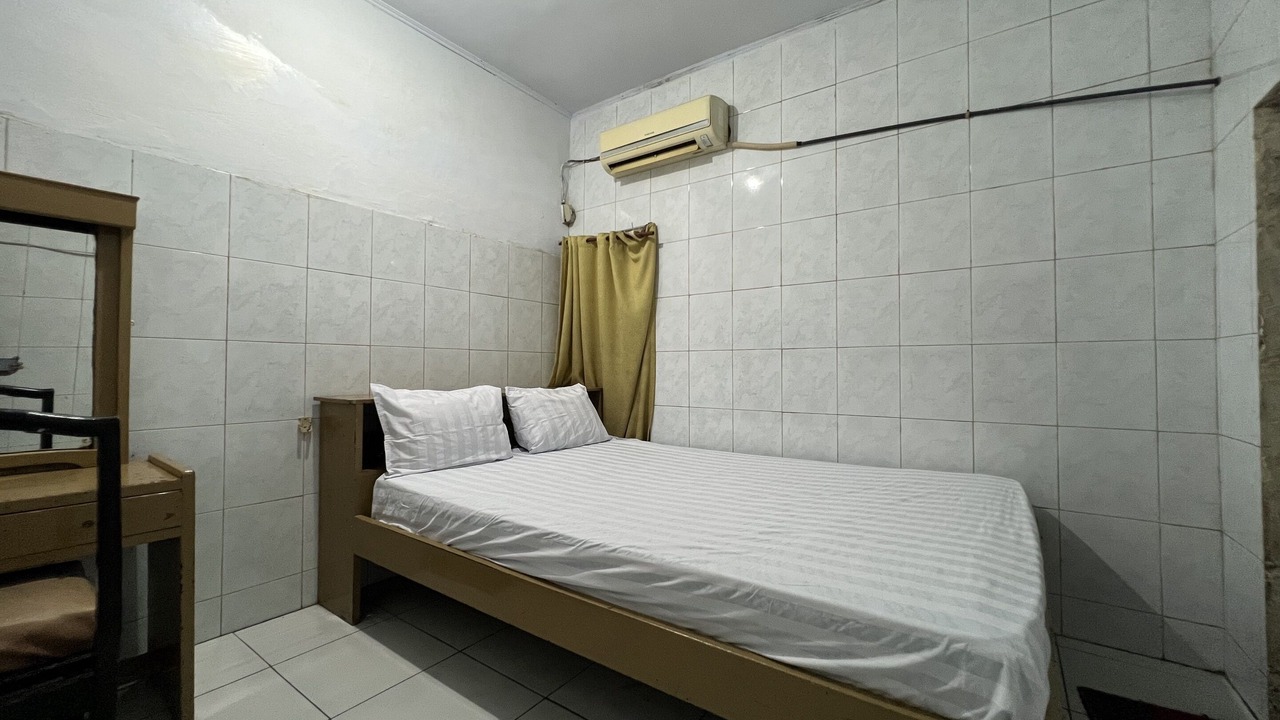 Photo of Bedroom in Lawe-lawe