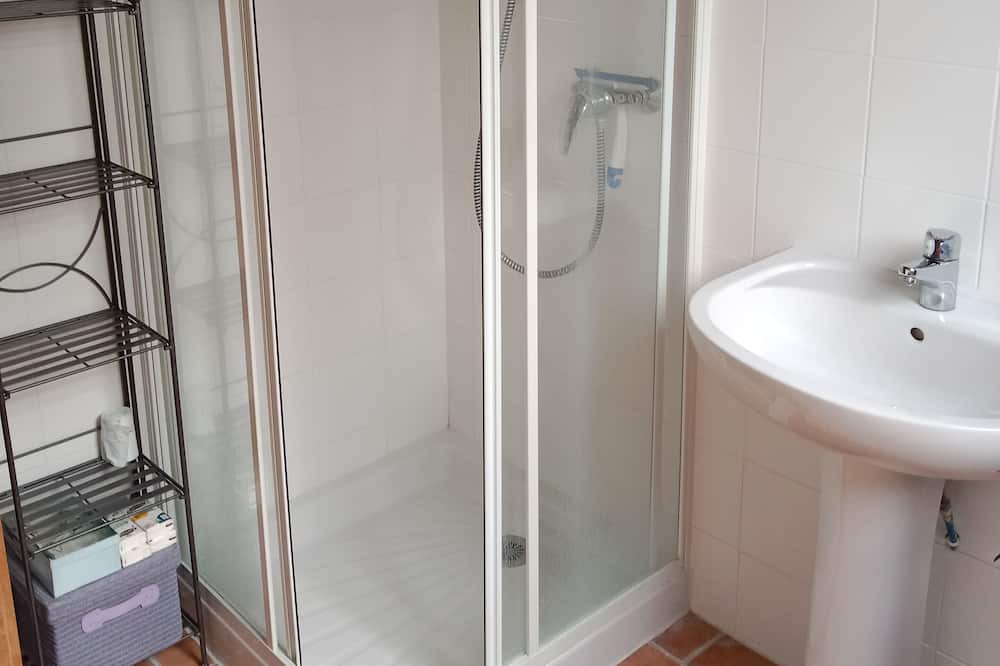 Photo of Bathroom in Lange
