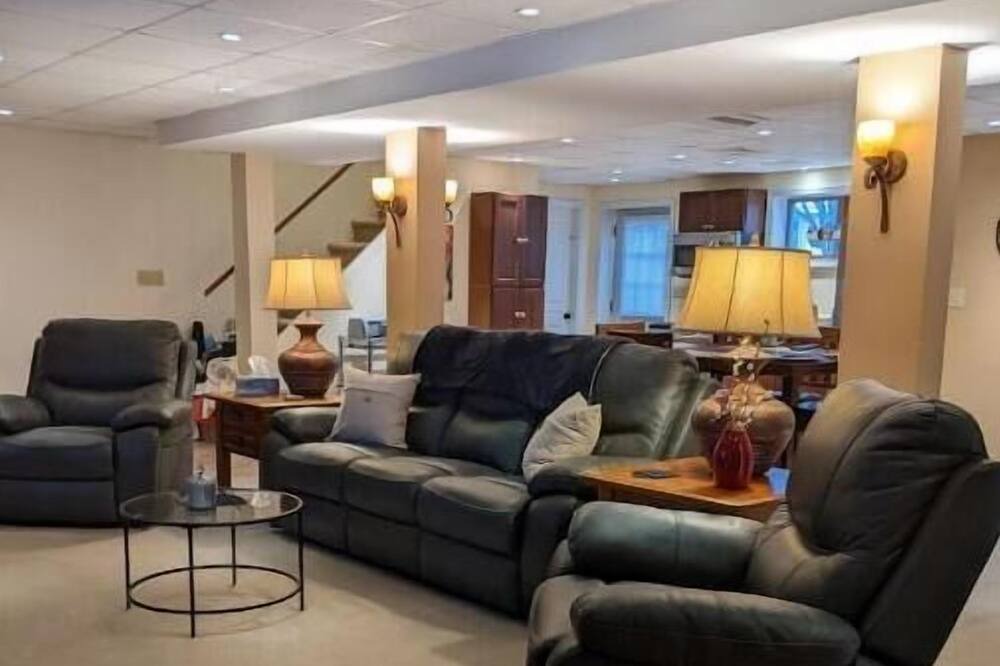 Photo of Others in Centre Hall