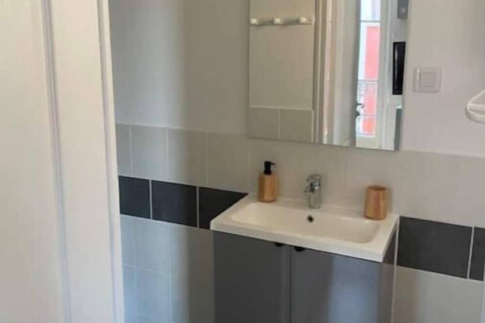 Photo of Bathroom in Mers-les-Bains