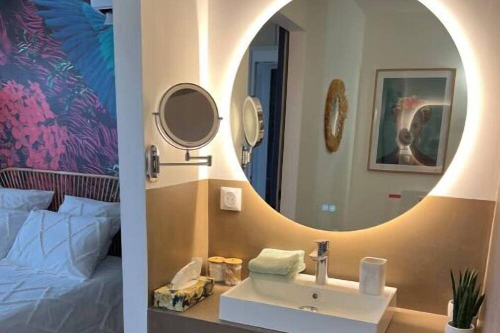 Photo of Bedroom in Cadaujac