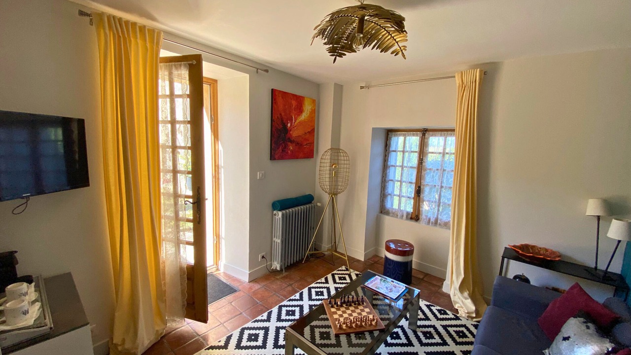 Photo of Outdoor in Eyliac