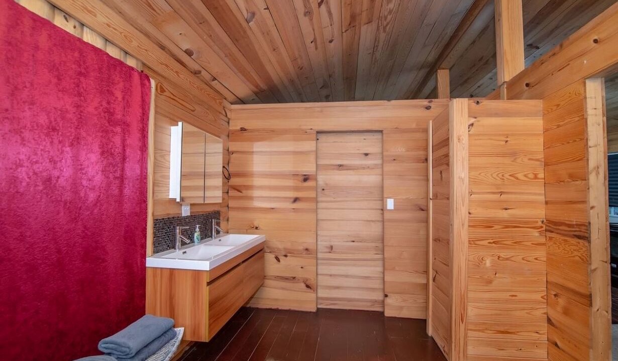 Photo of Bathroom in Mc Caskill