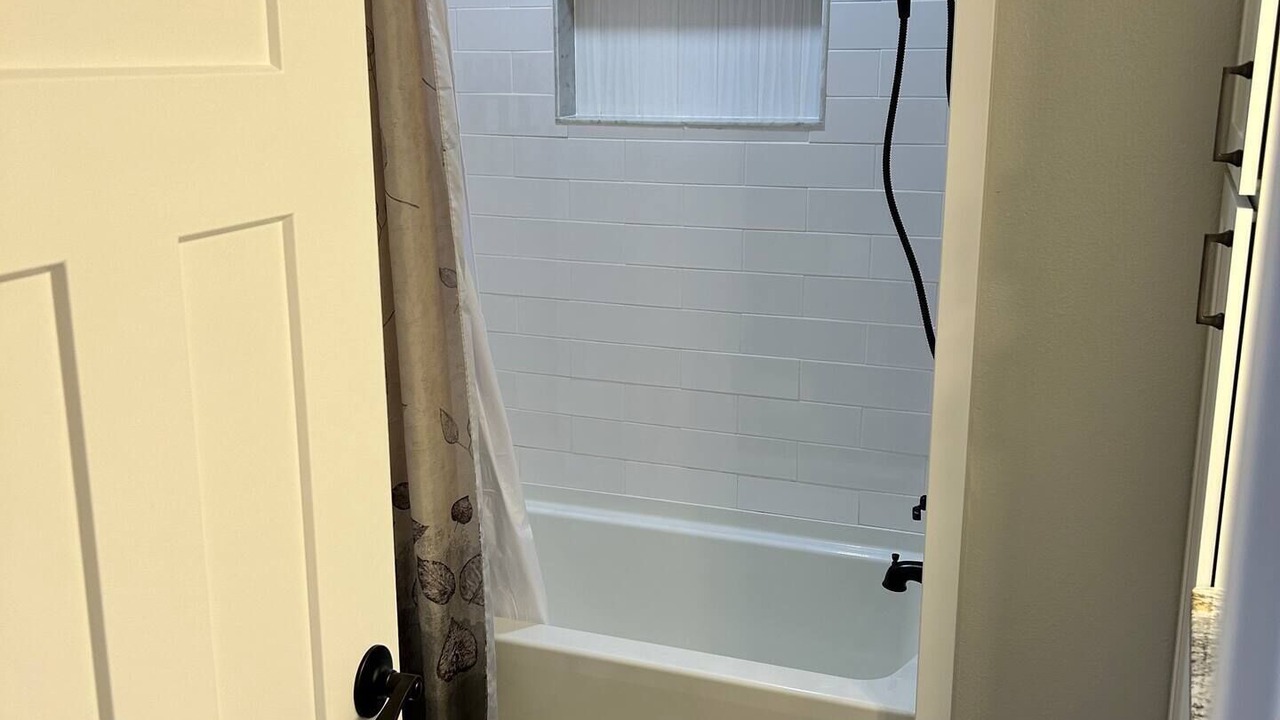 Photo of Others in Benton City