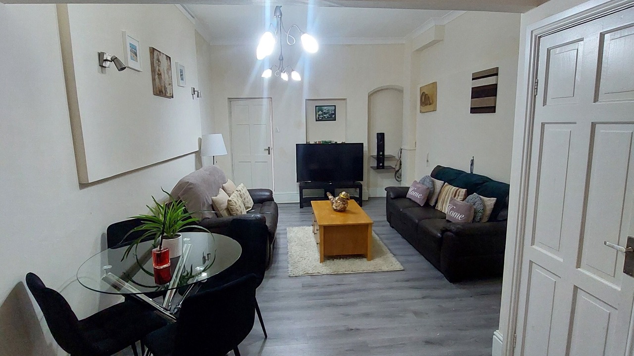 Photo of Others in Tilbury