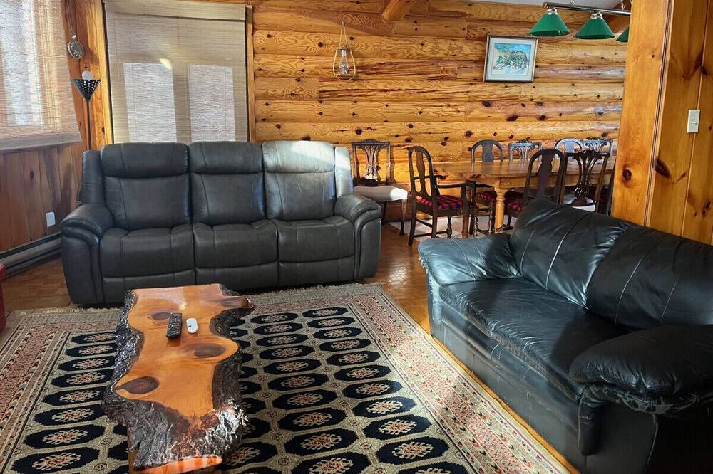 Photo of Livingroom in Tiny