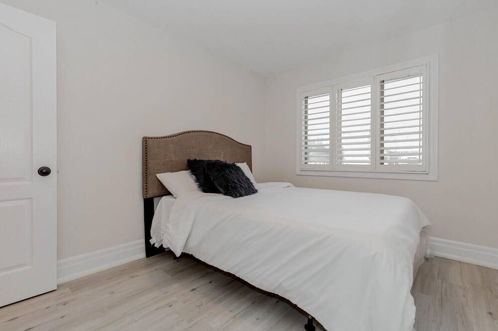 Photo of Bedroom in Halton Hills