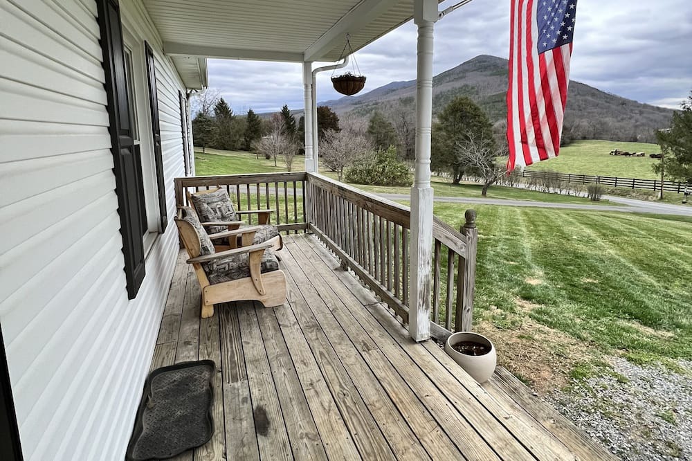 Photo of Outdoor in Buchanan