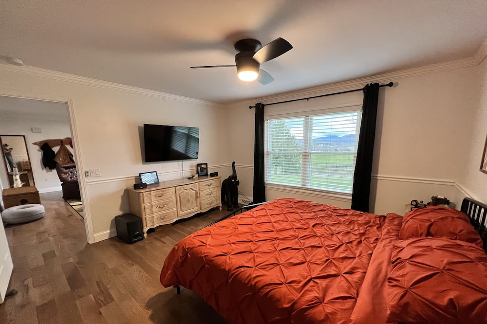 Photo of Bedroom in Buchanan