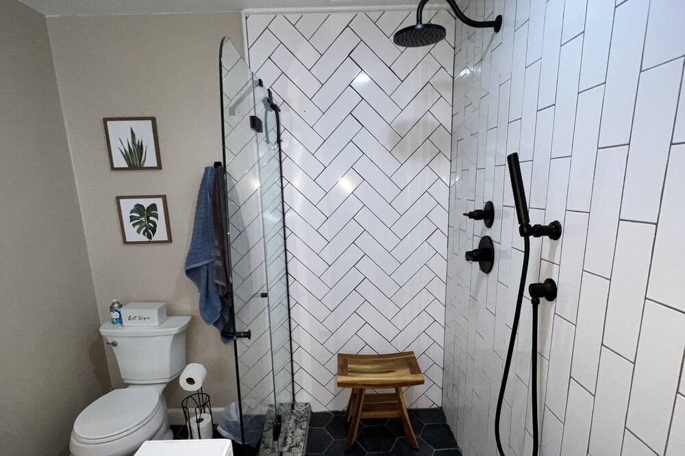 Photo of Bathroom in Buchanan