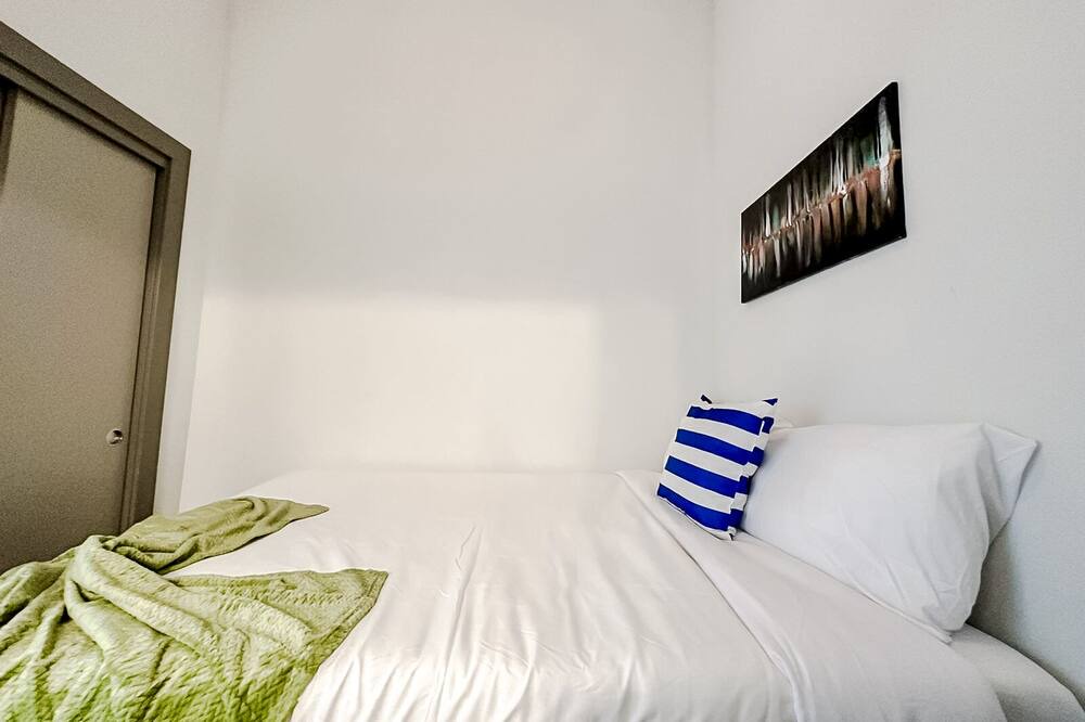 Photo of Bedroom in Springfield