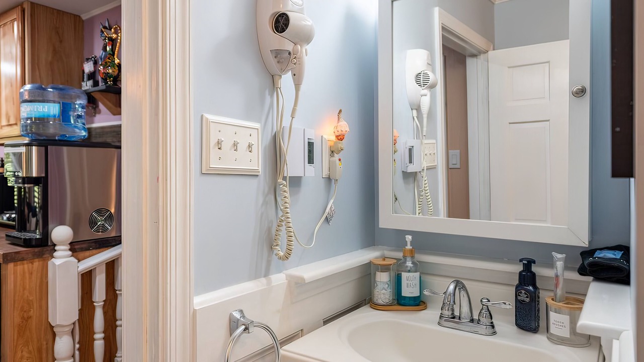 Photo of Bathroom in Scotrun