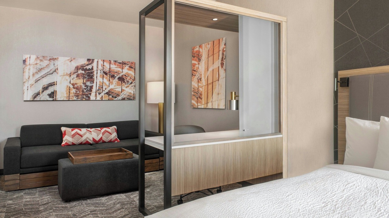 Photo of Bedroom in Avondale