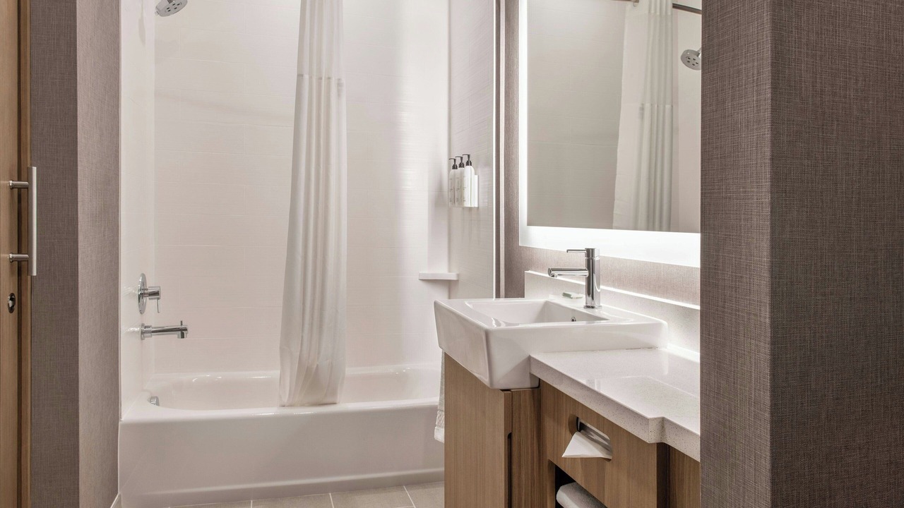 Photo of Bathroom in Avondale