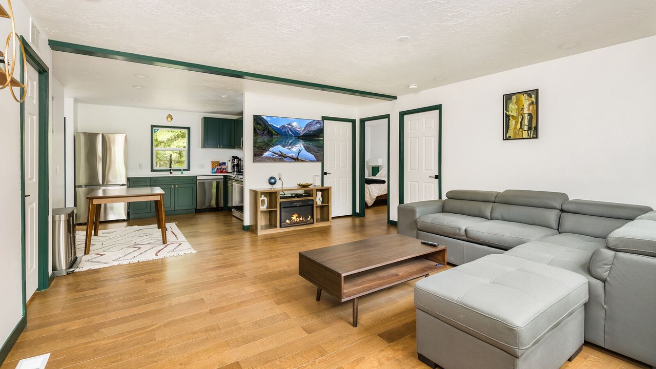Photo of Livingroom in Rollingbay