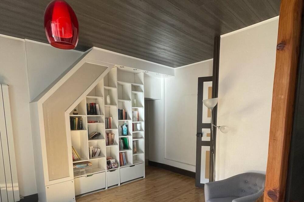 Photo of Bedroom in Chaum