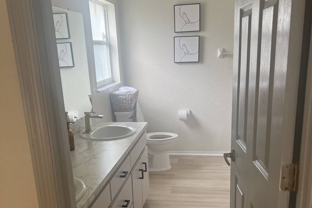 Photo of Bathroom in Winter Haven