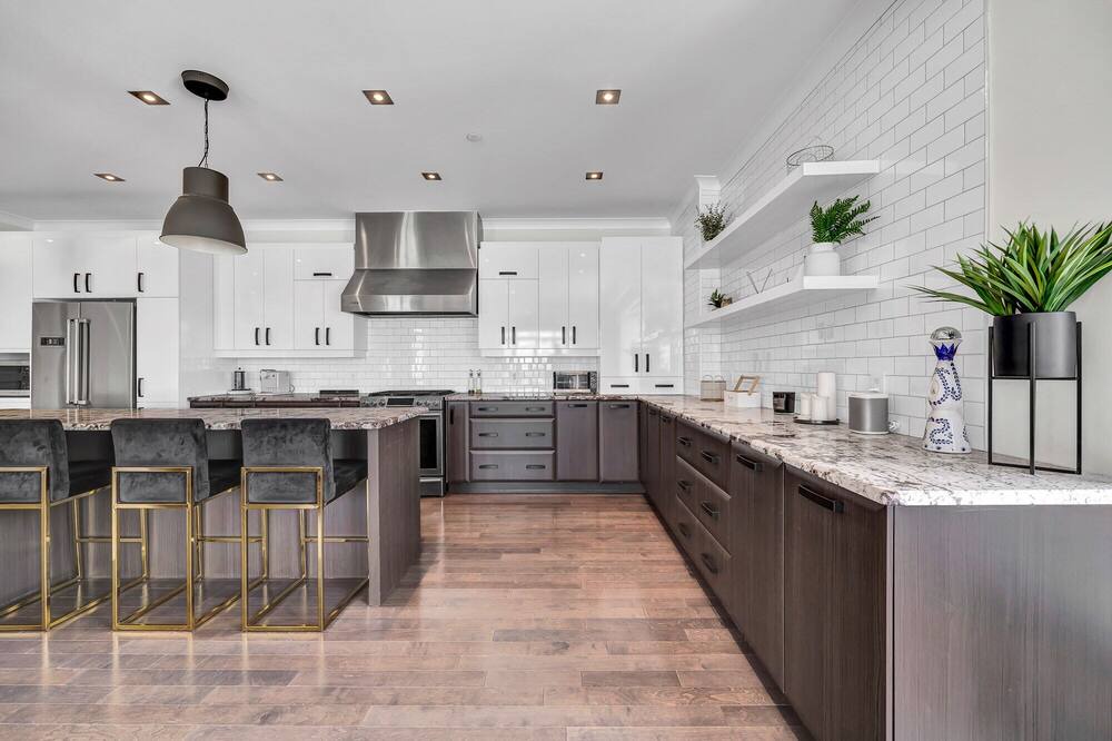 Photo of Kitchen in Aylmer