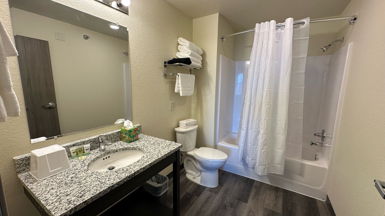 Photo of Others in Upton