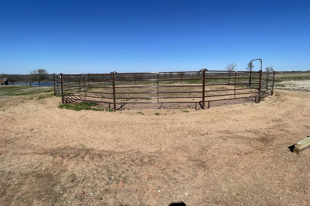 Photo of Others in Riesel