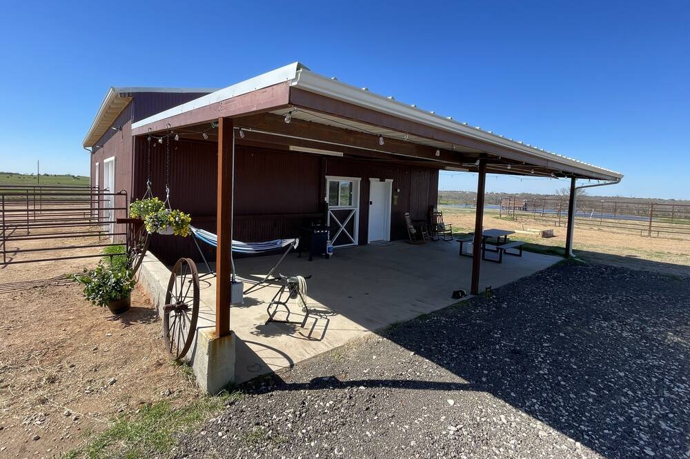 Photo of Outdoor in Riesel