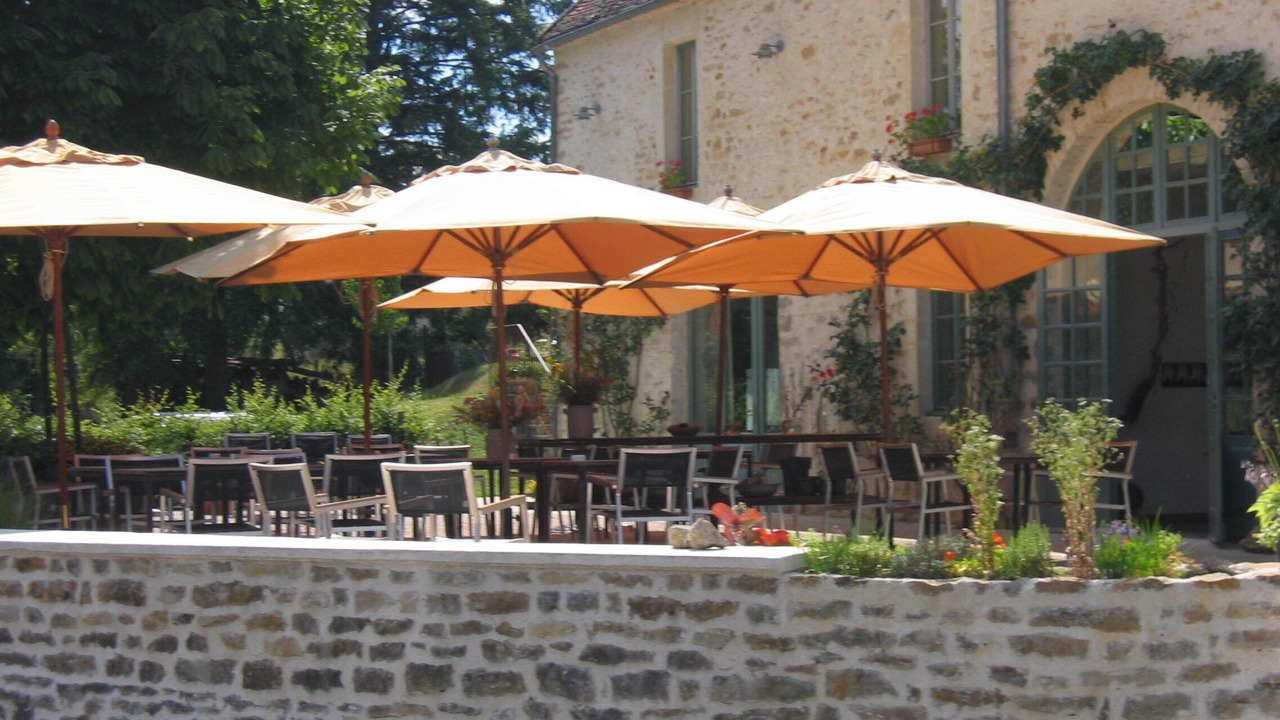 Photo of Outdoor in Pierre-Perthuis