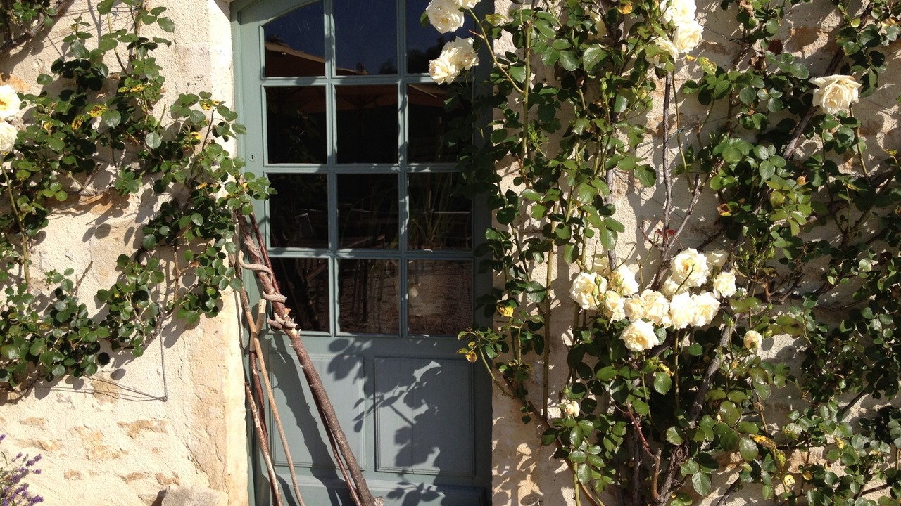 Photo of Outdoor in Pierre-Perthuis