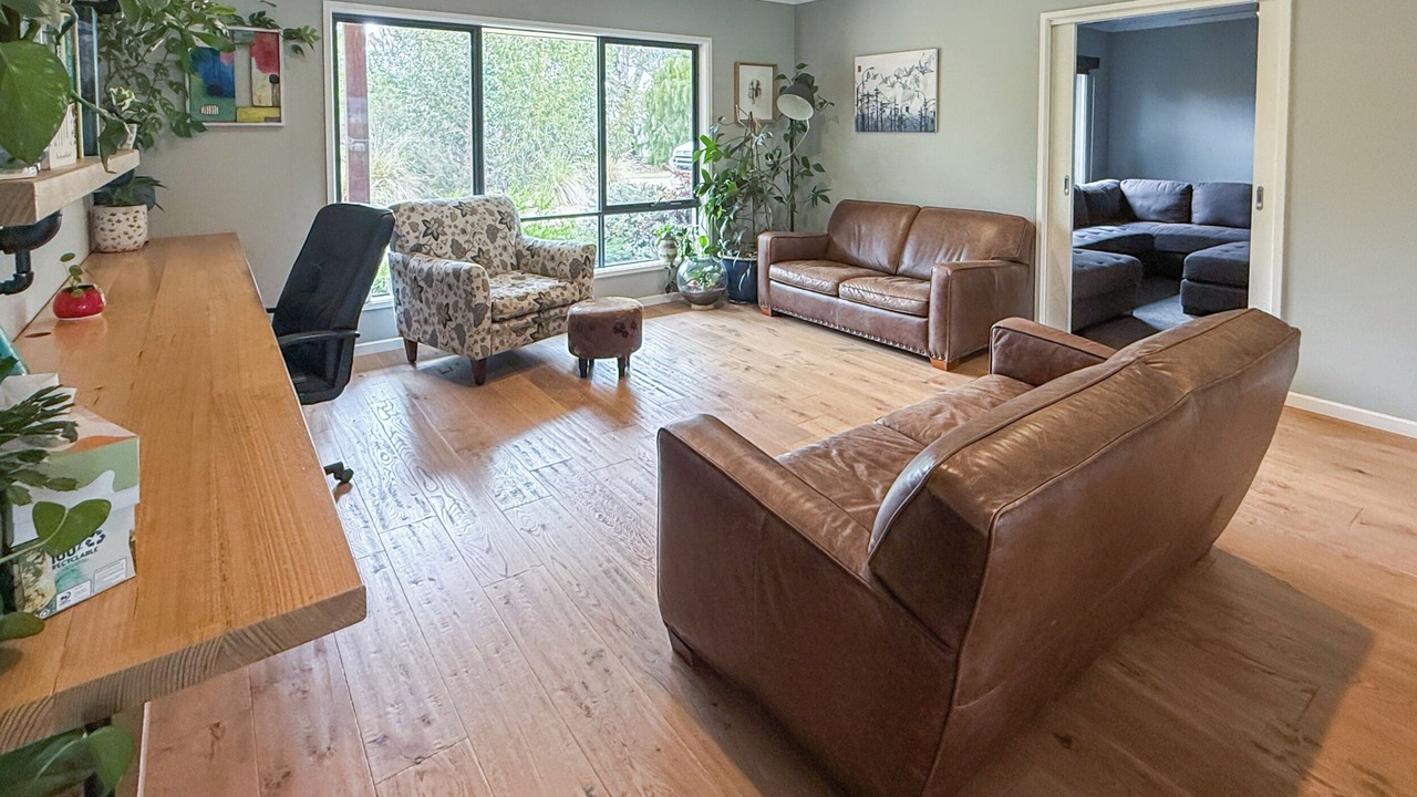 Photo of Others in Mansfield