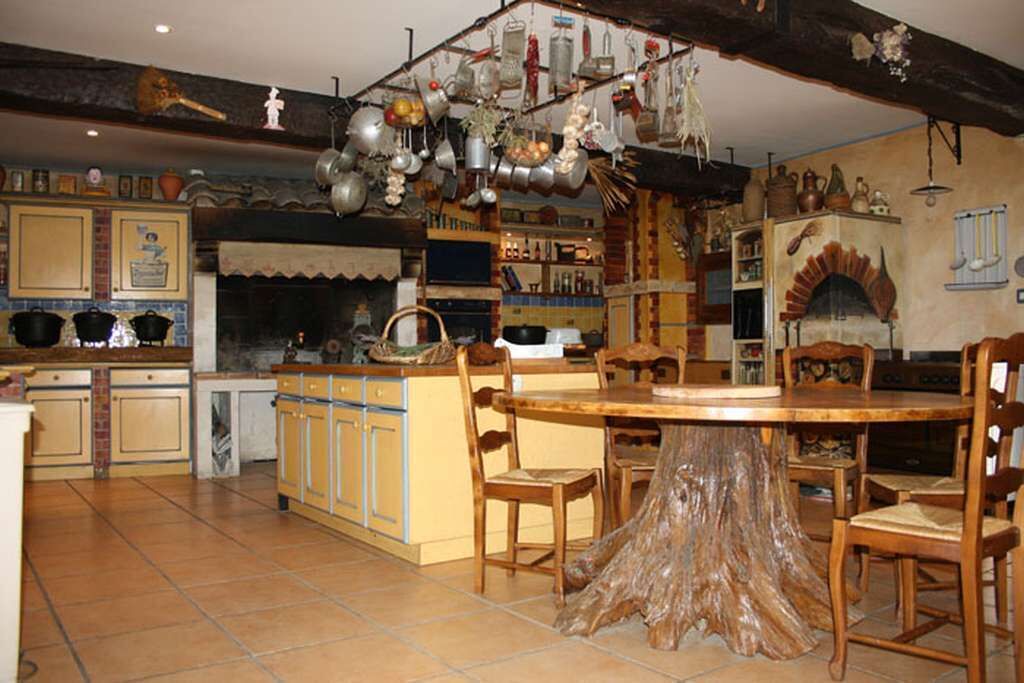 Photo of Kitchen in Serignan-du-Comtat
