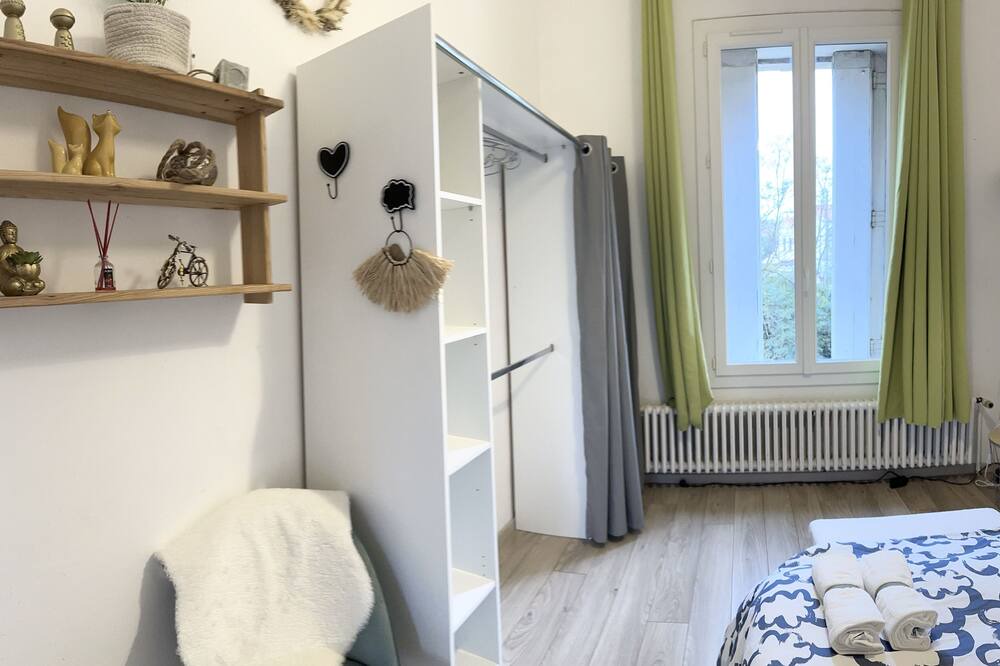 Photo of Bedroom in Estanove